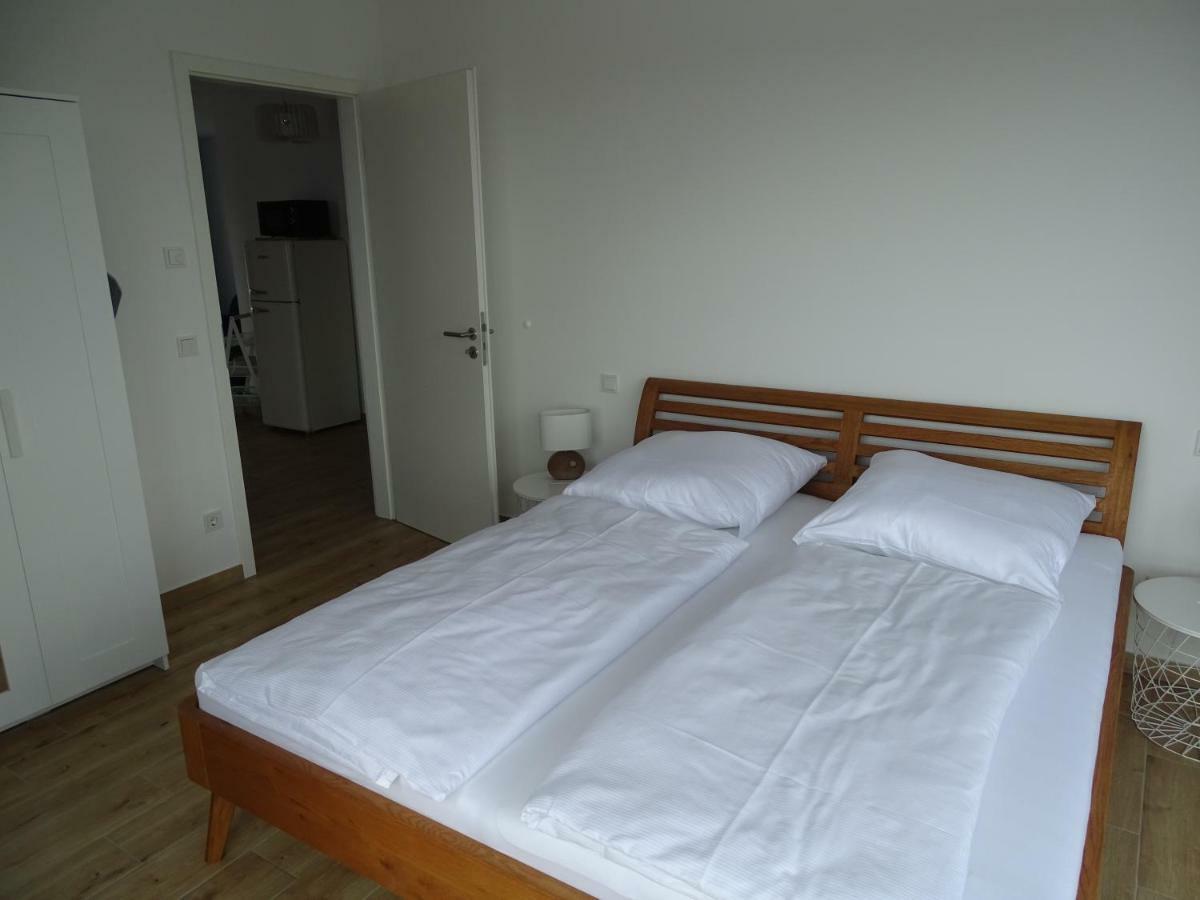 Feriendomizil Am Stoermthaler See, Lagovida, Leipziger Neuseenland, Grosspoesna, Privatstrand Exterior foto